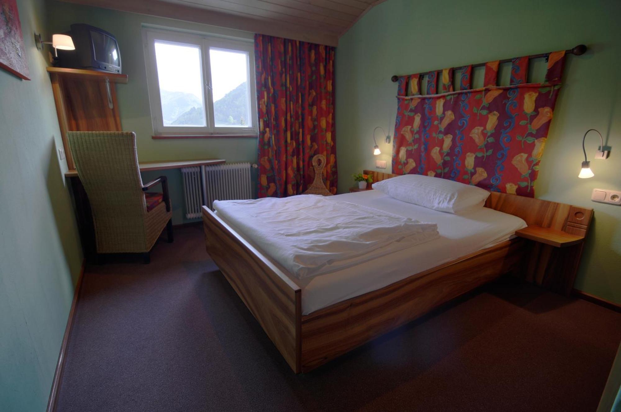 Landgasthof Kirchenwirt Grossraming Esterno foto